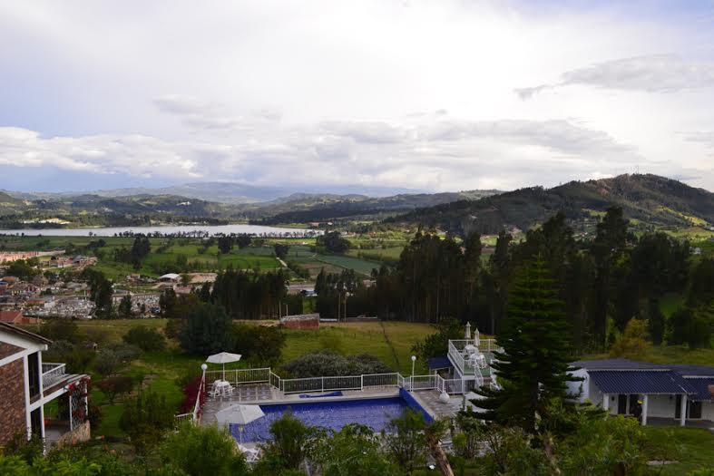 Miravalle Suites Paipa Εξωτερικό φωτογραφία
